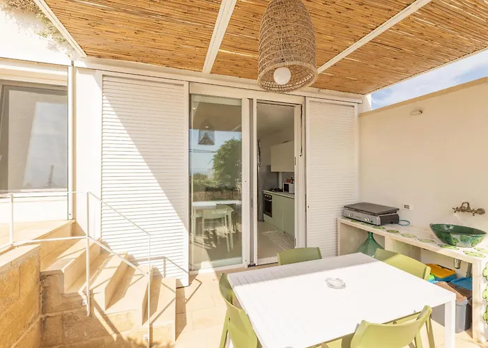 Marinaia Panorama Villa *